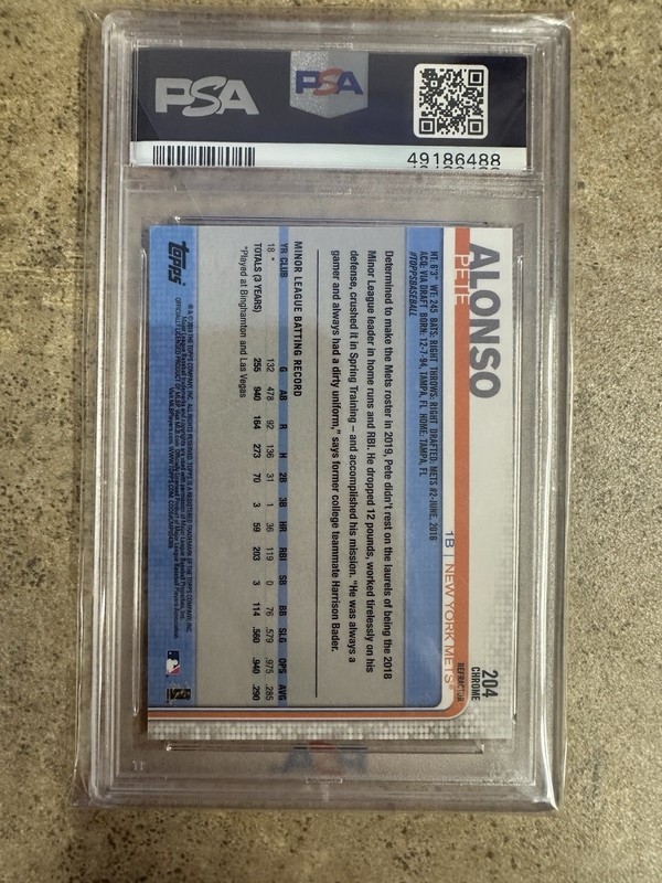 2019 Topps Chrome - Pete Alonso #204 Refractor (RC) PSA 10 view 2