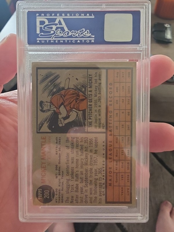 1962 Topps - Mickey Mantle #200 PSA 4 VG-EX view 2