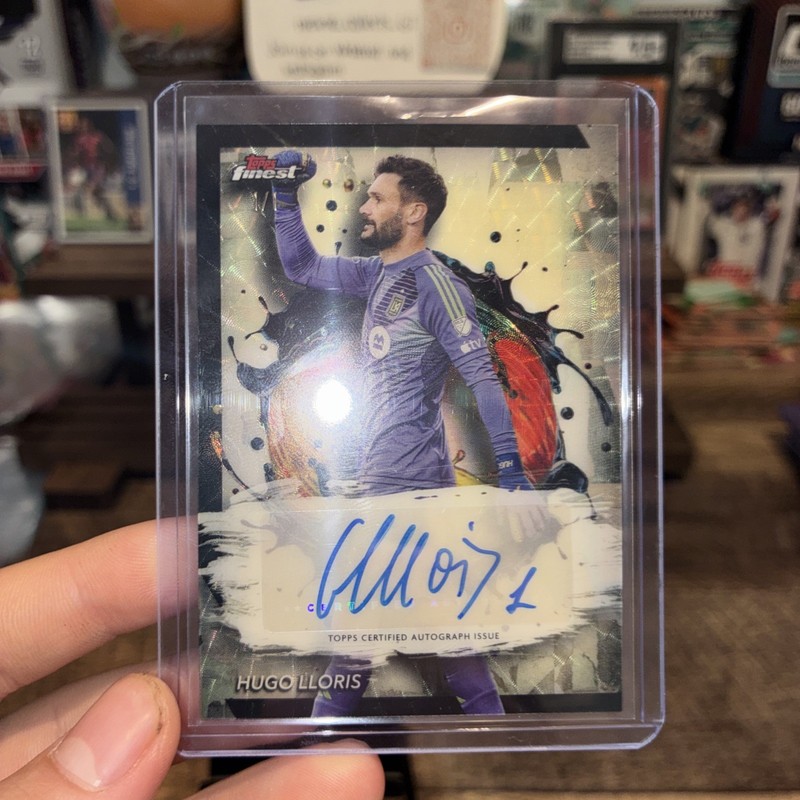 LORRIS SUPERFRACTOR 1/1 AUTO
