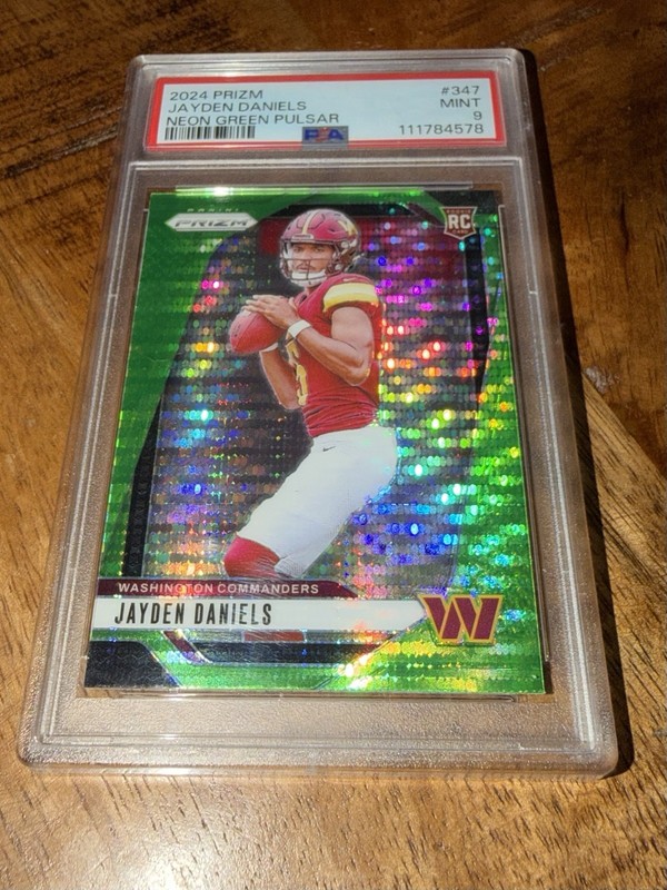 2024 Prizm Rookies Jayden Daniels Neon Green Pulsar Prizm (RC) PSA 9 Mint