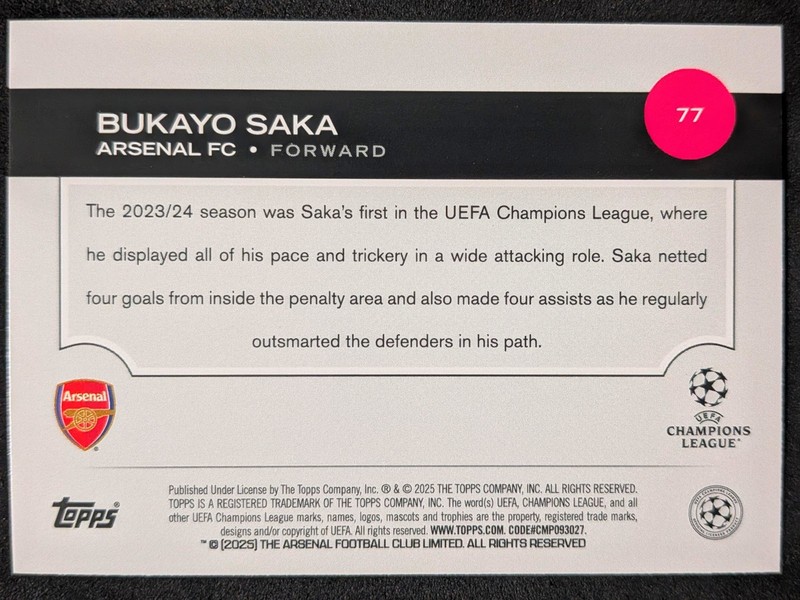 2024/25 Topps UCC Red Lava Flowfractor Bukayo Saka SSP Arsenal view 2