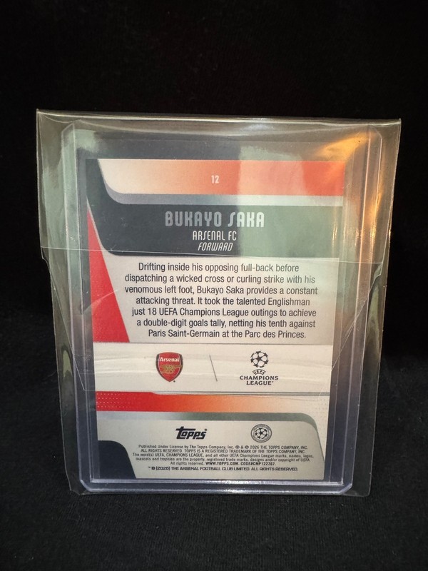 2025-26 Topps Soccer BUKAYO SAKA 30/50 Gold Raindrops SP Arsenal #12 view 2