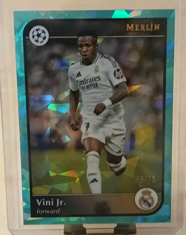 2024-25 Topps Merlin UCC Soccer Vinicius Jr Aqua Atomic Refractor 66/75 #77