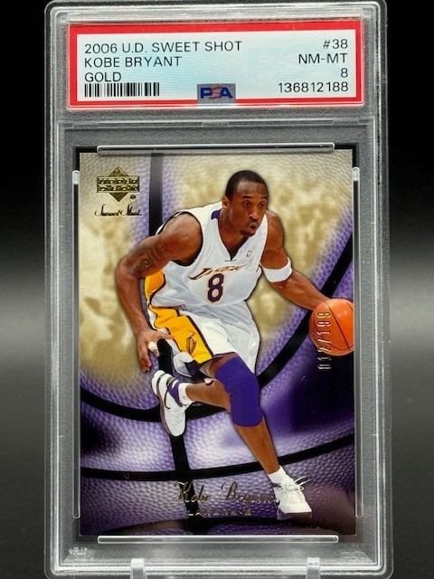 KOBE BRYANT 2006 Upper Deck SWEET SHOT #38 GOLD /199 PSA 8