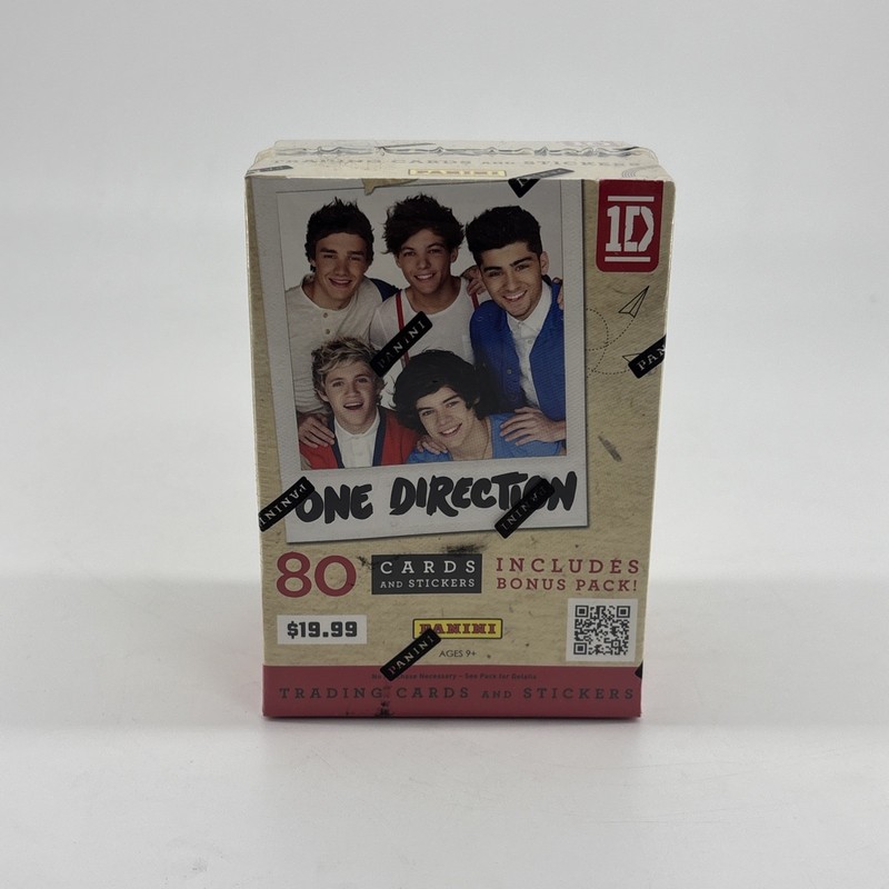 2013 Panini ONE DIRECTION 8 Pack Blaster Box (9 Cards + 1 Sticker Per Pack) New