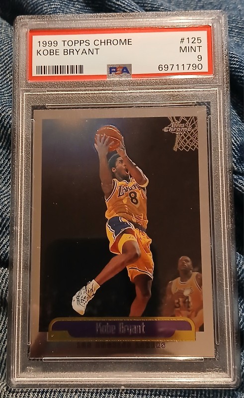 1999 Topps Chrome Kobe Bryant  Card #125 PSA 9