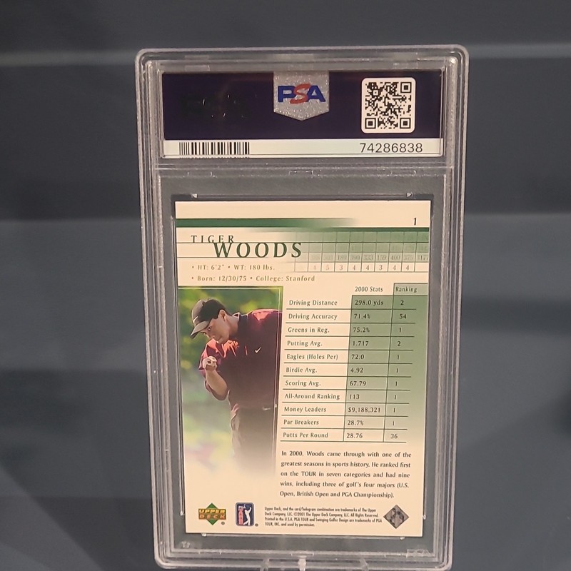 Upper Deck 2001 Golf Tiger Woods #1 Rookie Base Set PSA 8 view 2