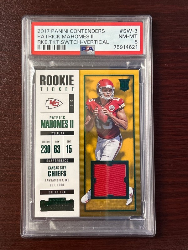 2017 Panini Contenders Patrick Mahomes Rookie Ticket Swatch Vertical #SW-3 PSA 8