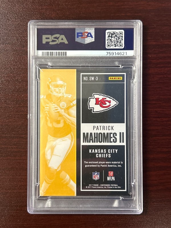 2017 Panini Contenders Patrick Mahomes Rookie Ticket Swatch Vertical #SW-3 PSA 8 view 2