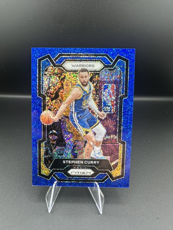 2023-24 Panini Prizm - Stephen Curry #119 Blue Sparkle /144. Logoman