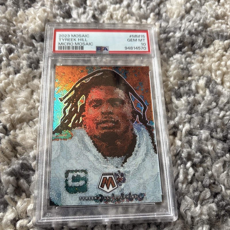 TYREEK HILL PSA 10 2023 PANINI MOSAIC #MM15 MICRO MOSAIC DOLPHINS 🔥