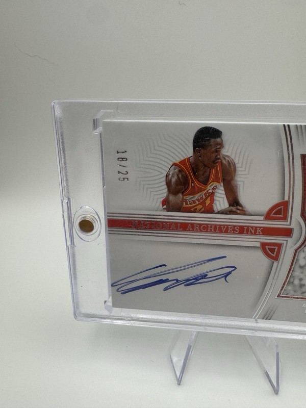 Panini 2022-23 National Treasures Dominique Wilkins Archives Ink Auto /25 Hawks view 2