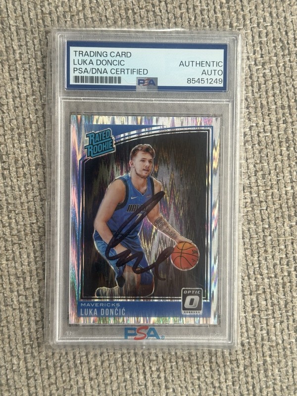 LUKA DONCIC AUTO SIGNED 2018-19 PANINI DONRUSS OPTIC SHOCK RATED RC ROOKIE PSA view 2