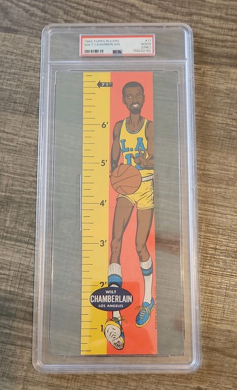 1969 TOPPS RULERS #11 WILT CHAMBERLAIN PSA 2 (MC) Brand New Case Great Color