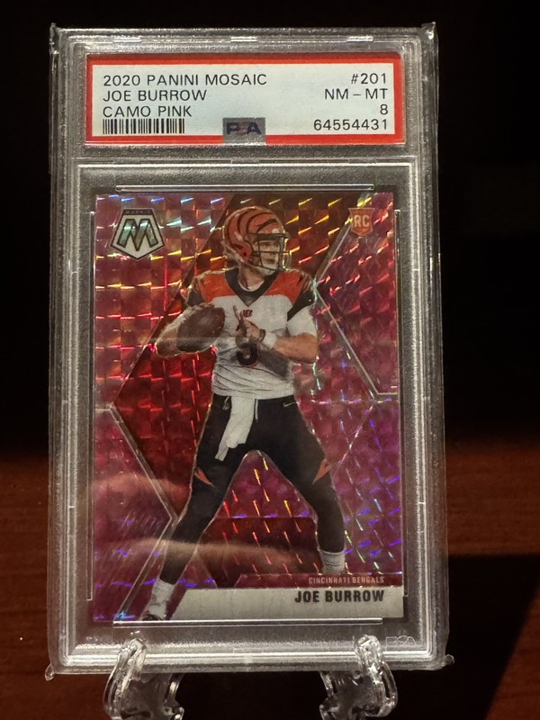 2020 PANINI MOSAIC CAMO PINK #201 JOE BURROW ROOKIE RC PSA 8