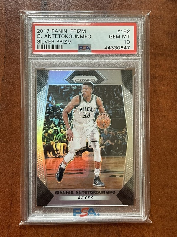 2017 Giannis Antetokounmpo Panini Prizm Silver Prizm #182 PSA 10 Bucks 