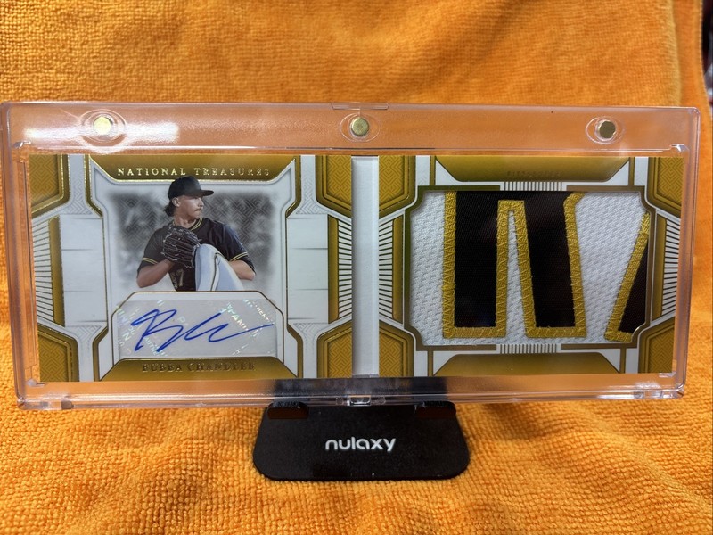 2025 National Treasures Bubba Chandler Jumbo Rookie Patch Auto #/35 🔥🔥 Pirates