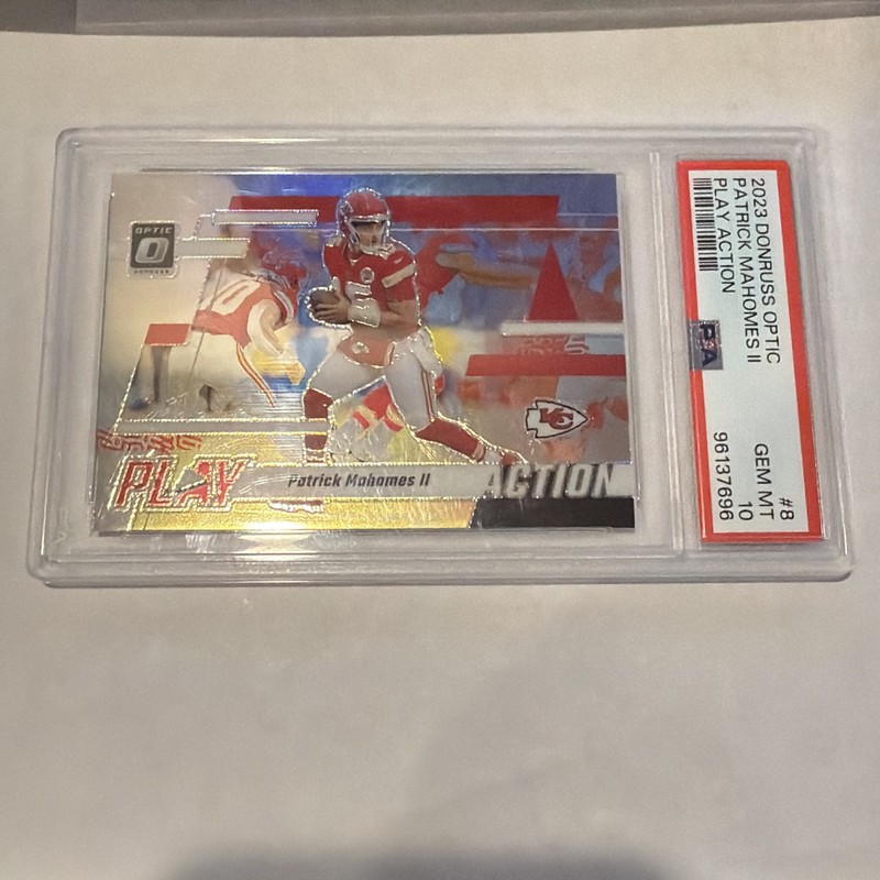 2023 Panini Donruss Optic - Play Action Patrick Mahomes II #8 PSA 10