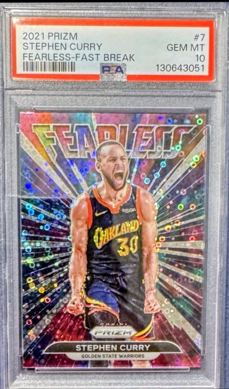 Panini Prizm 2021-22 Stephen Curry Fearless Fast Break Prizm #7 PSA 10