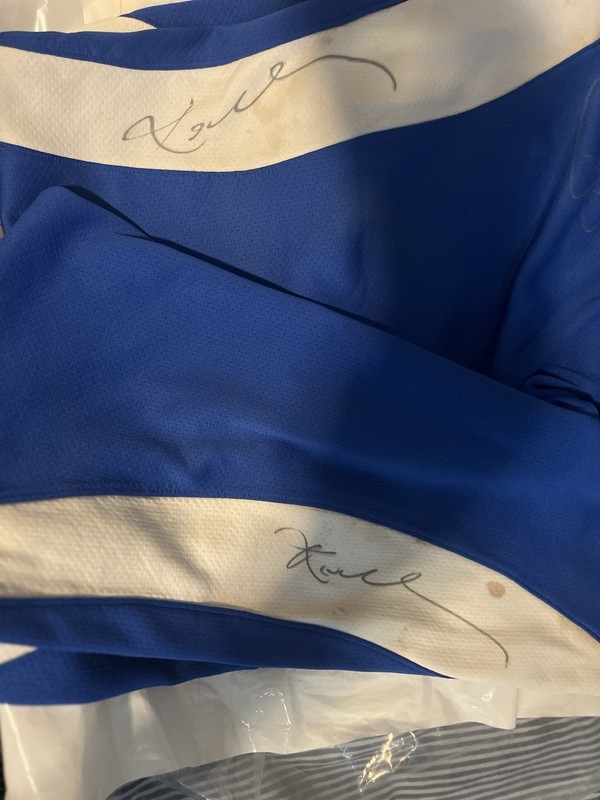 Kobe Bryant signed “TWICE” and Manny Pacquiao signed sweat pants! 1/1 RAREST!  view 2