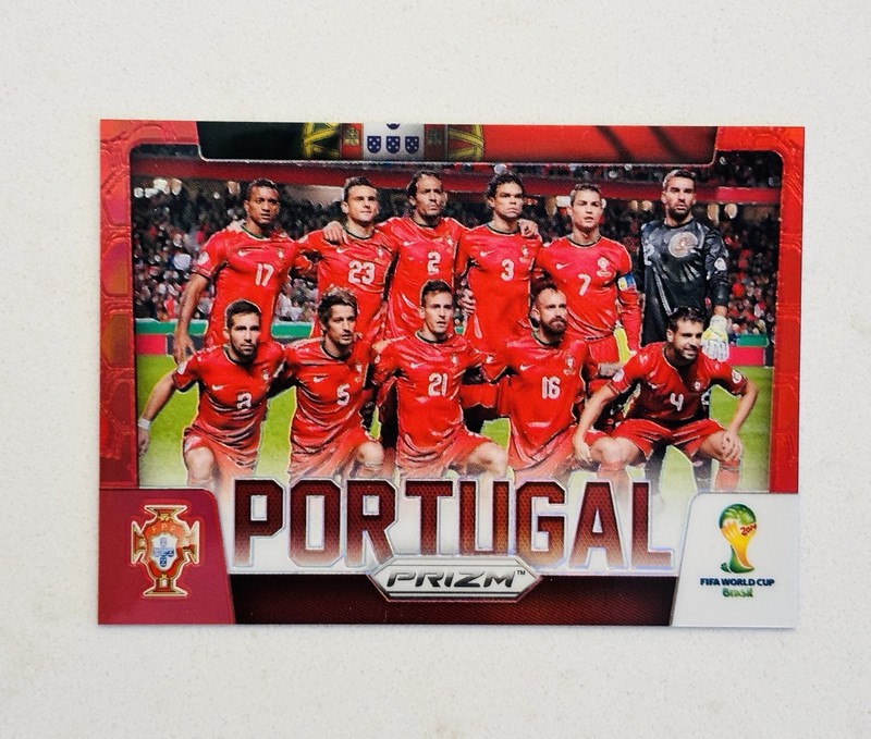 Panini Prizm FIFA World Cup 2014 Portugal Soccer Card 062/149 Cristiano Ronaldo!