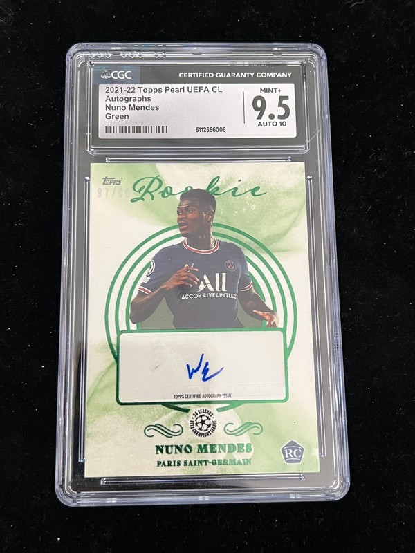 Nuno Mendes 2021-22 Topps UEFA UCL Pearl Base Auto Green /99 RC PSG CGC 9.5