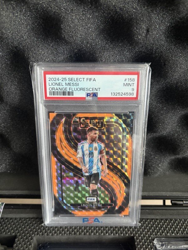 2024-25 Panini Select FIFA Mezzanine Lionel Messi #158 Orange Prizm /125 PSA 9