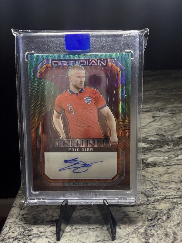 Soccer Cards Autos view 2