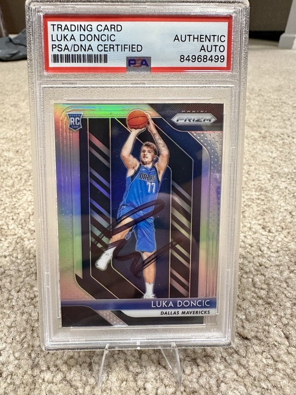 2018-2019 Luka Doncic Silver Prizm Auto PSA/DNA RC Dallas Mavericks #280