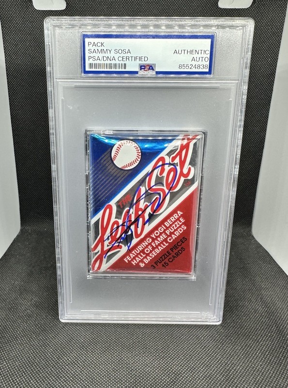 PSA Graded Sammy Sosa Auto 1990 Leaf Baseball Unopened Series 1 Signed Pack Slab