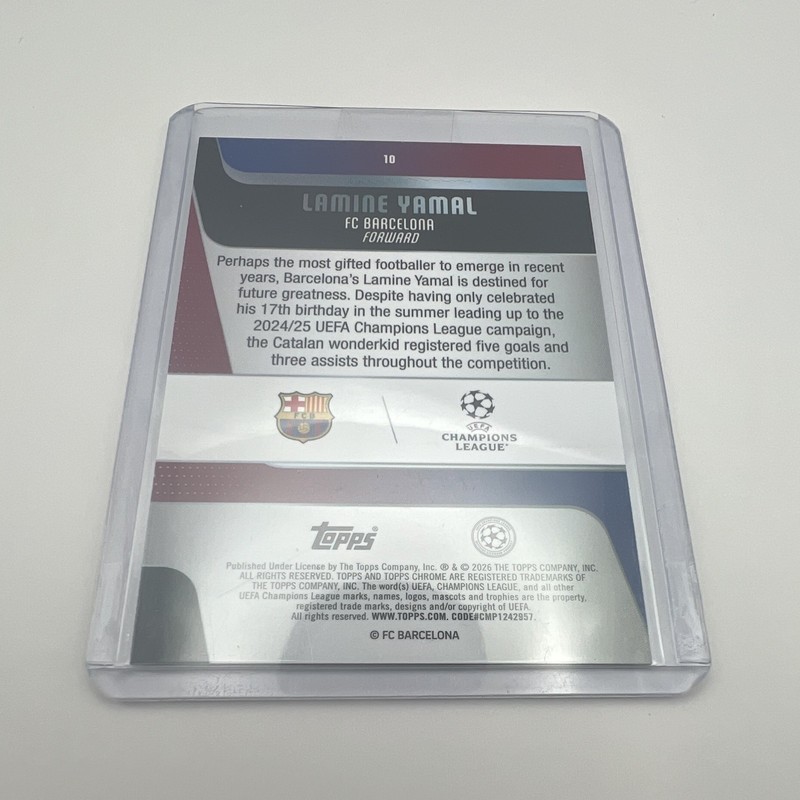 Topps Chrome Lamine Yamal #10 FC Barcelona Checkerboard 2024/25 view 2