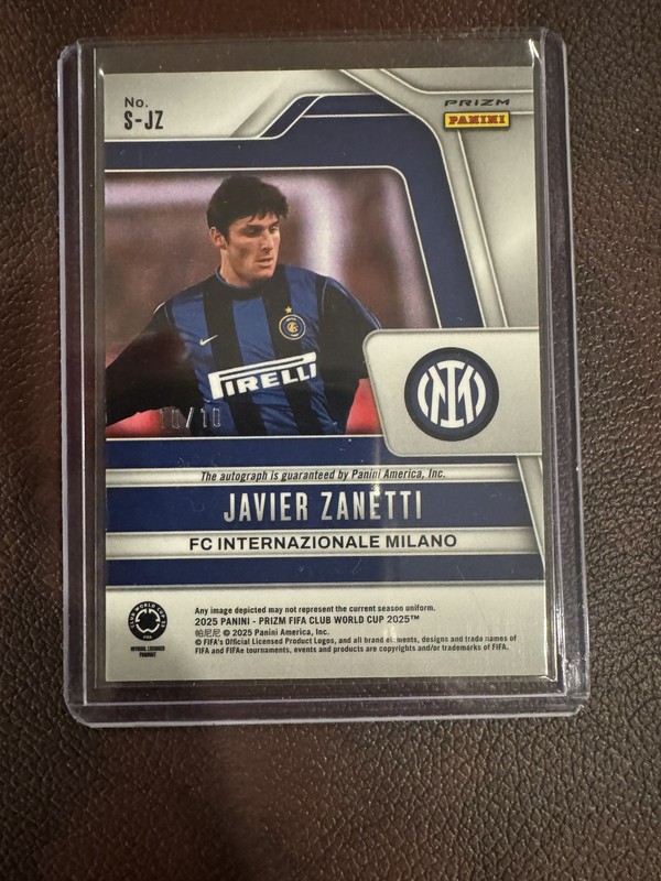 Javier Zanetti Auto Inter Milan 2025 Panini Prizm FIFA CWC Gold Lazer /10 view 2