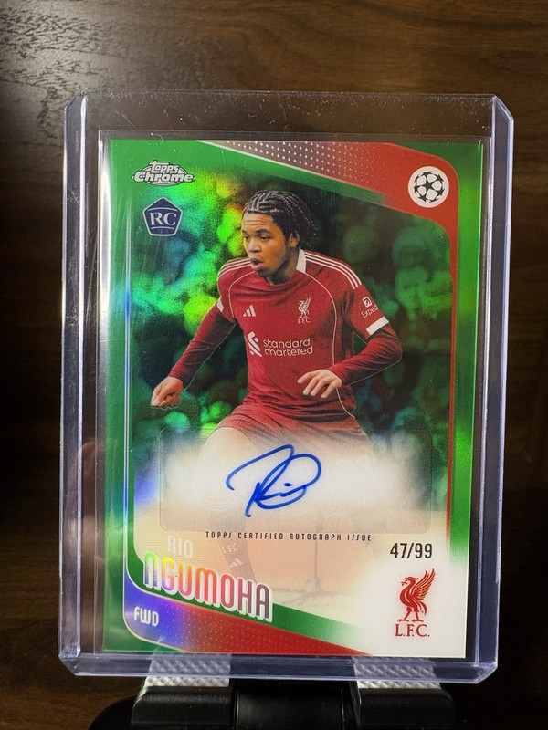 Topps Rio Ngumoha Liverpool FC Rookie Auto  47/99 Topps Chrome 25/26