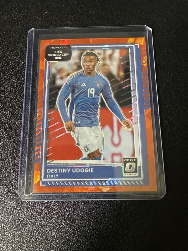2025-26 Donruss Road to The FIFA World Cup Destiny Udogie Orange Ice Optic /99 view 1