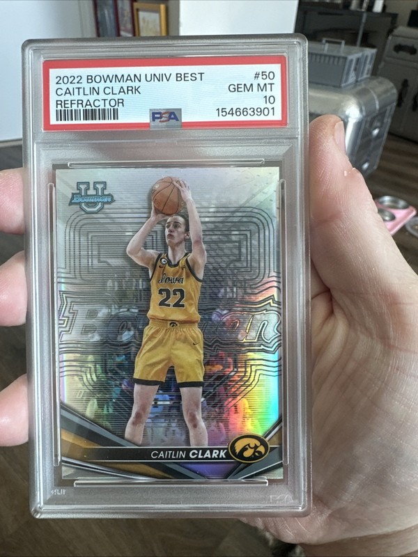 2022 BOWMAN UNIV BEST #50 CAITLIN CLARK REFRACTOR PSA 10