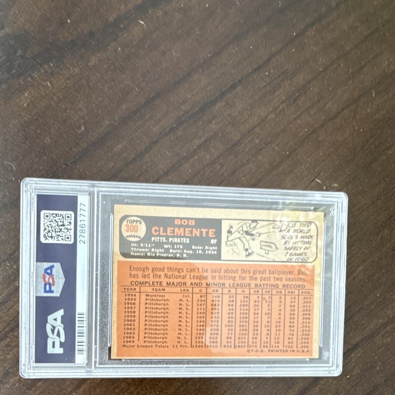 Topps 1966 Bob Clemente #300 PSA 8 Baseball Card Pittsburgh Pirates Base Set view 2