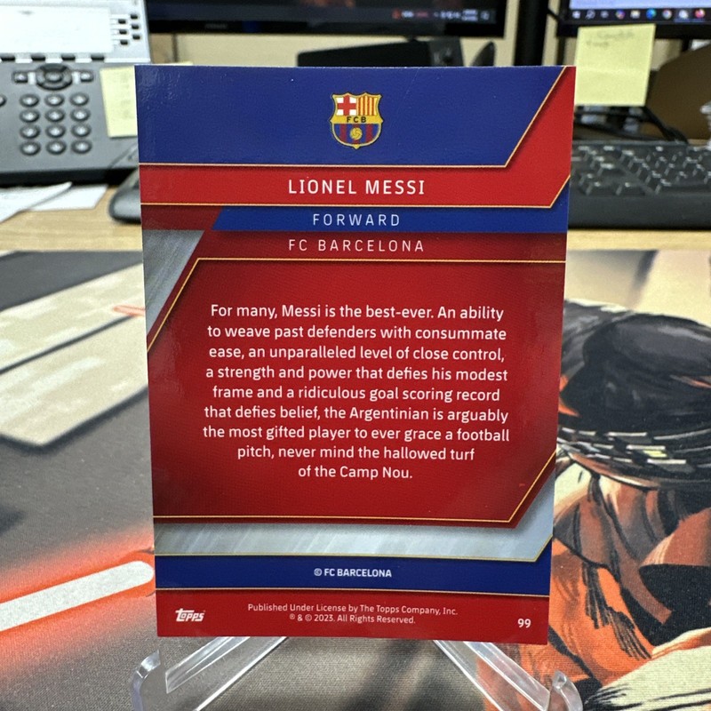 2022-23 Topps Chrome FC Barcelona Lionel Messi #99 Barcelona Team Set view 2