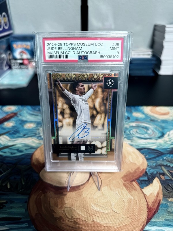 Topps 2024-25 Museum UCC Jude Bellingham GPA-JB Auto PSA 9 5/7 view 2