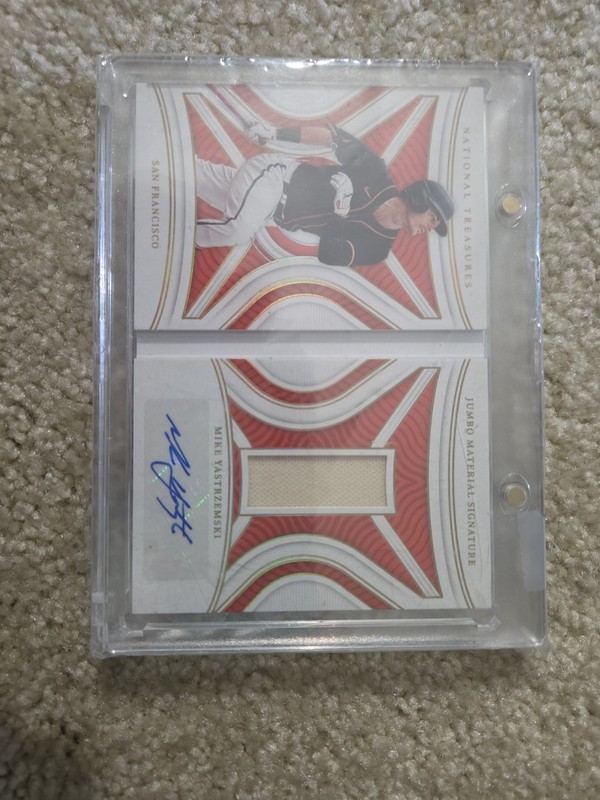 2022 MLB National Treasures Mike Yastrzemski Jumbo Material AUTO /25 GIANTS!!
