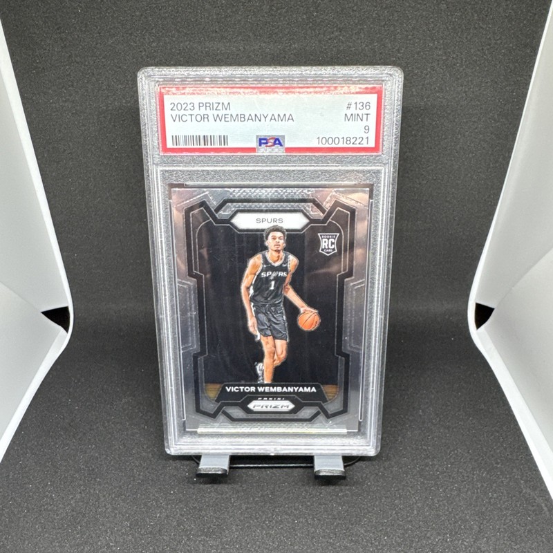 2023-24 Panini Prizm Victor Wembanyama Rookie PSA 9