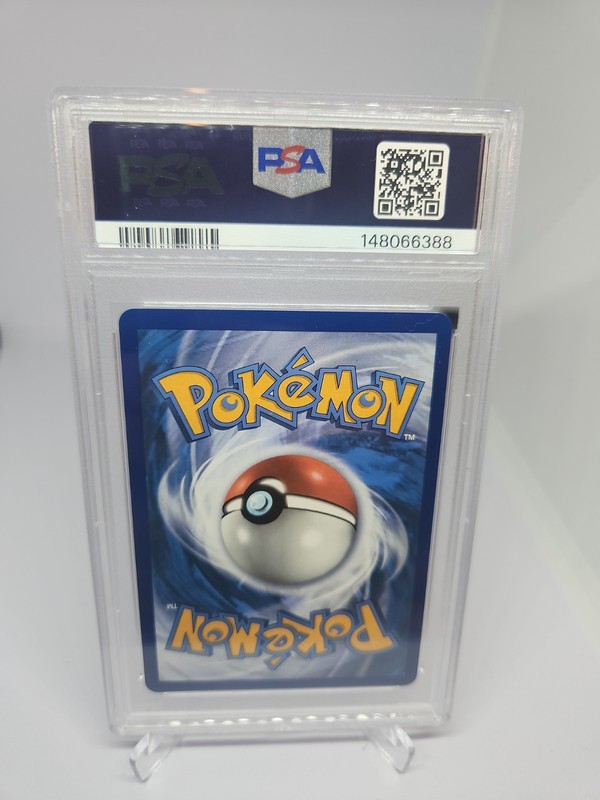 2021 Pokemon SWSH FA/Espeon Vmax Evolving Skies 065/203 PSA 10 view 2