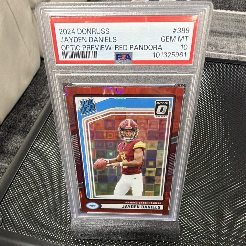 Panini 2024 Donruss Rated Rookie Jayden Daniels Commanders #389 PSA 10