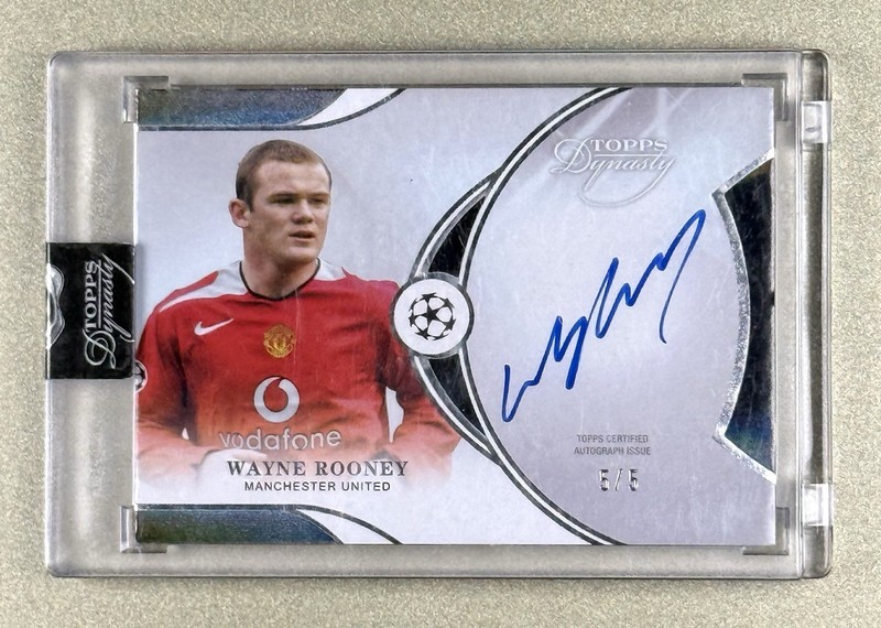 2024-25 Topps Dynasty UEFA Wayne Rooney Debut Day Auto /5 Man United