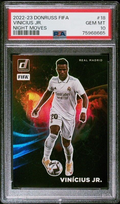 2022 PANINI DONRUSS FIFA NIGHT MOVES #18 VINICIUS JR. PSA 10