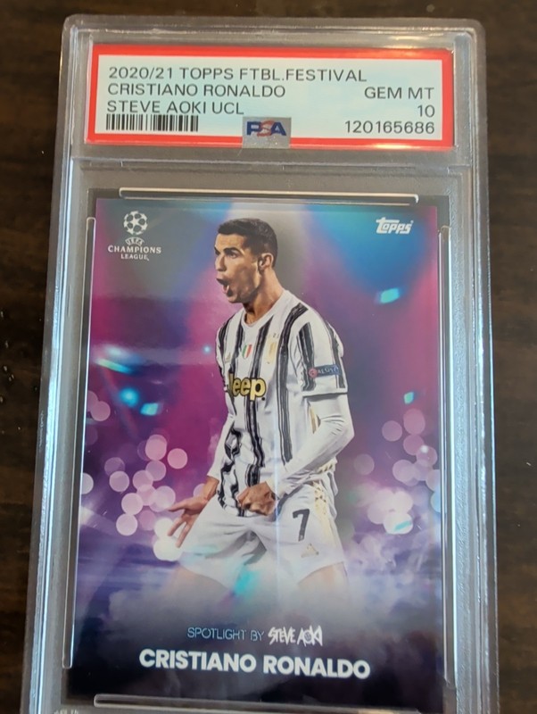 2020-21 Topps Football Festival by Steve Aoki - Cristiano Ronaldo