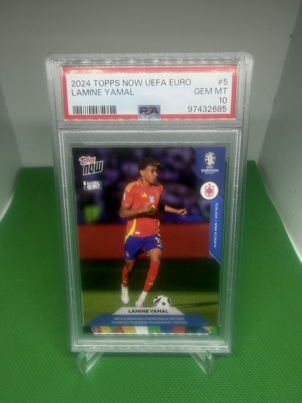 2024 Topps Now UEFA Euro Lamine Yamal Rookie Card PSA10… GEM MINT