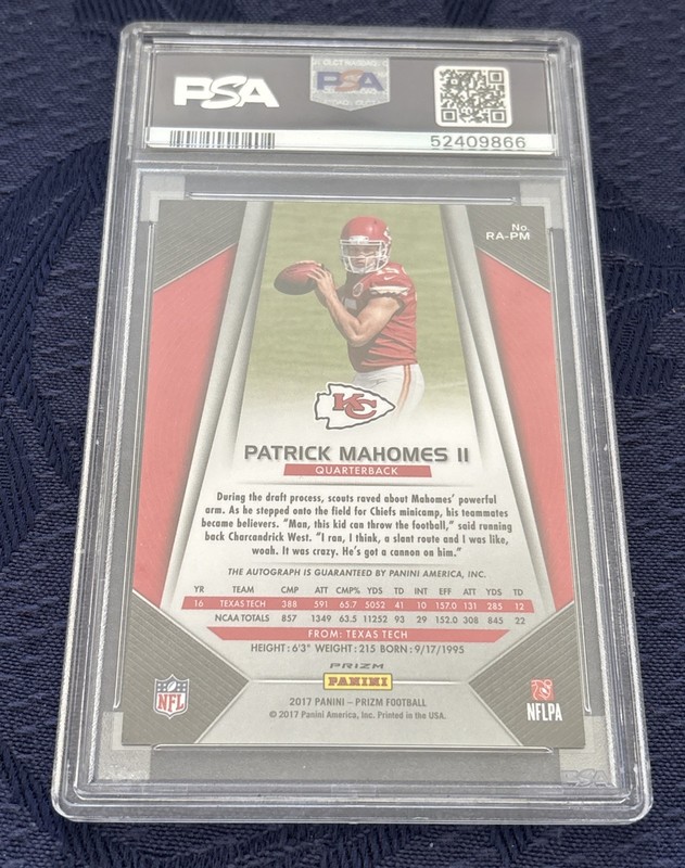 2017 Prizm Rookie Autographs #PM Patrick Mahomes II  Prizm Auto PSA 9 Beauty! view 2