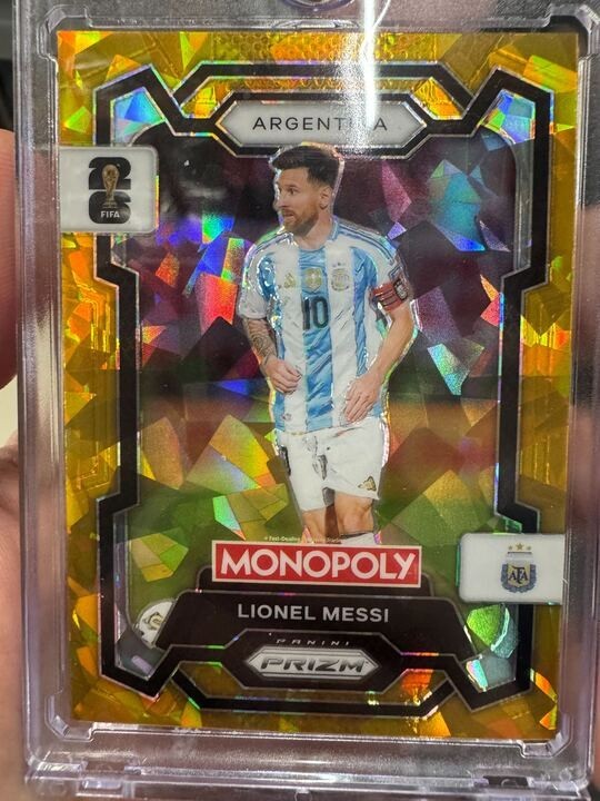 Lionel Messi 2026 Panini Prizm FIFA World Cup Soccer Cracked Gold Ice Argentina