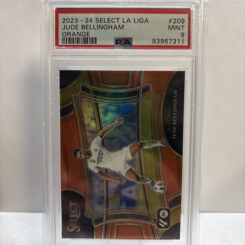 2023-24 Panini Select La Liga - Field Level Jude Bellingham #209 Orange Prizm...
