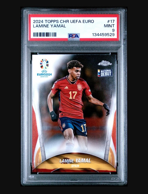 2024 TOPPS CHROME UEFA EURO  #17 LAMINE YAMAL PSA 9
